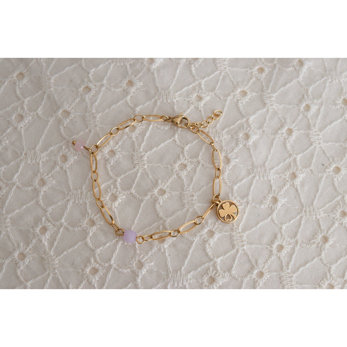 Chalcedoon, Rozenkwarts & Klaver Vier Armband - Goud