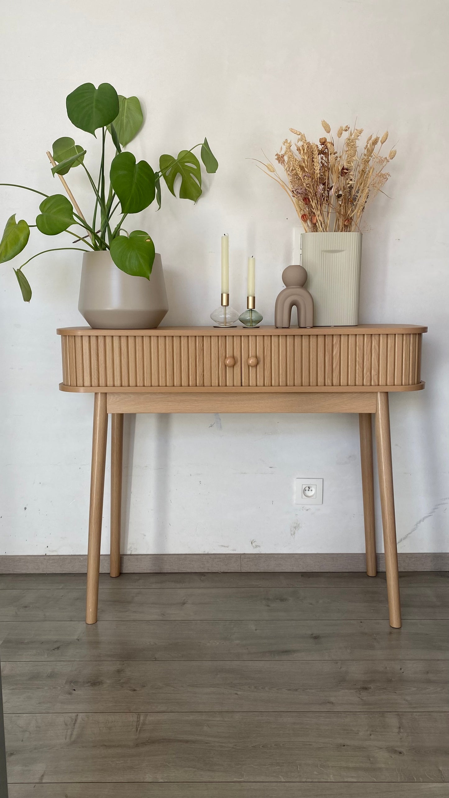 Liva Sidetable