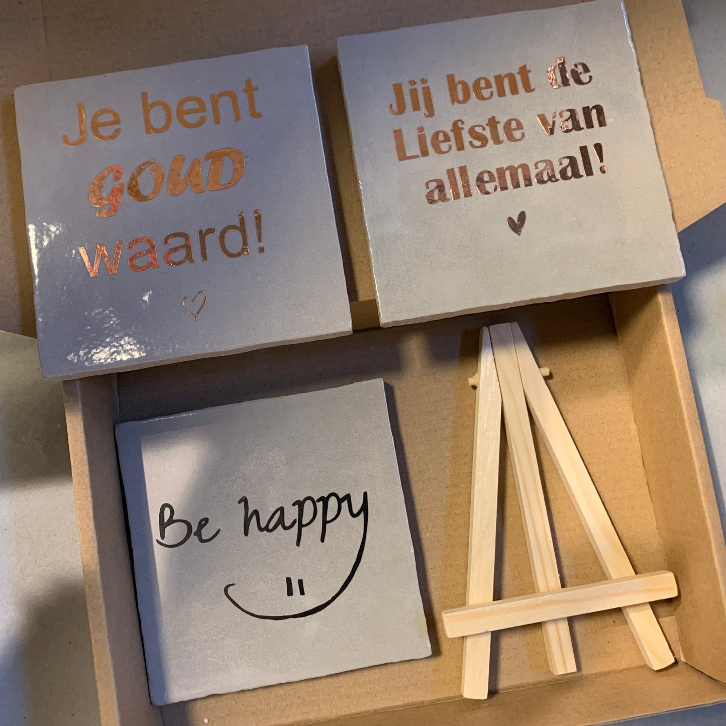 Tegeltje op staander