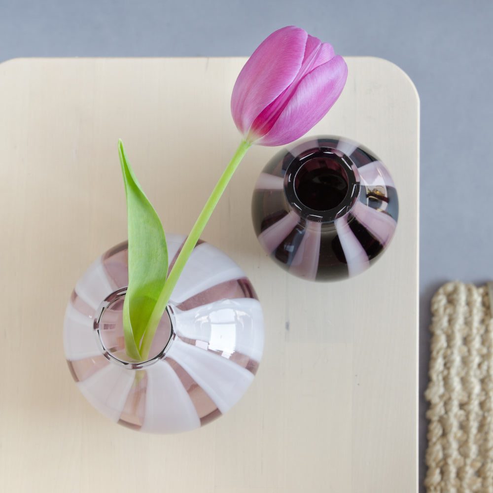 Vaas aubergine 13 cm