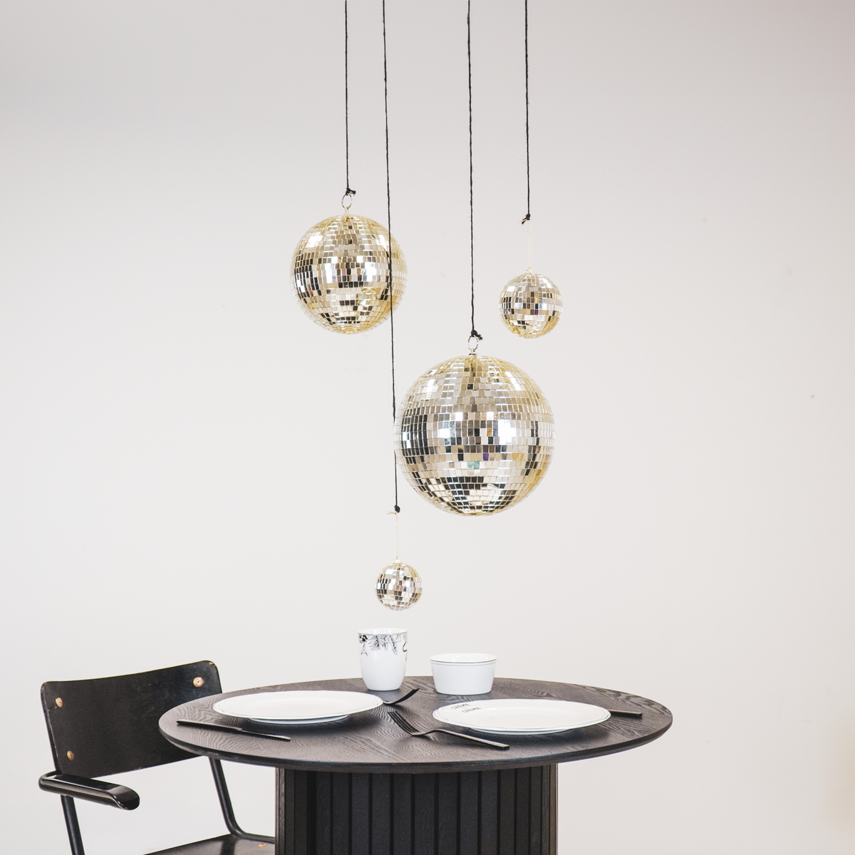 Kerstdecoratie - Kersthanger - Discobal - Schuim - Goud - 25x25x25cm