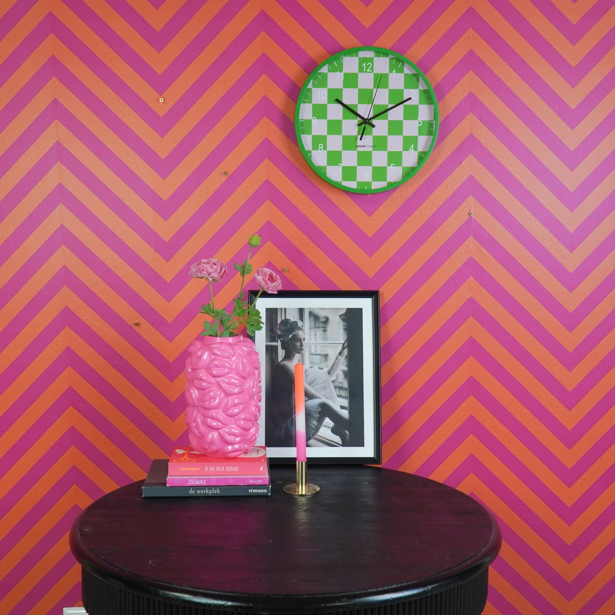 Kleurrijke Wandklok met 3D-cijfers - 34cm