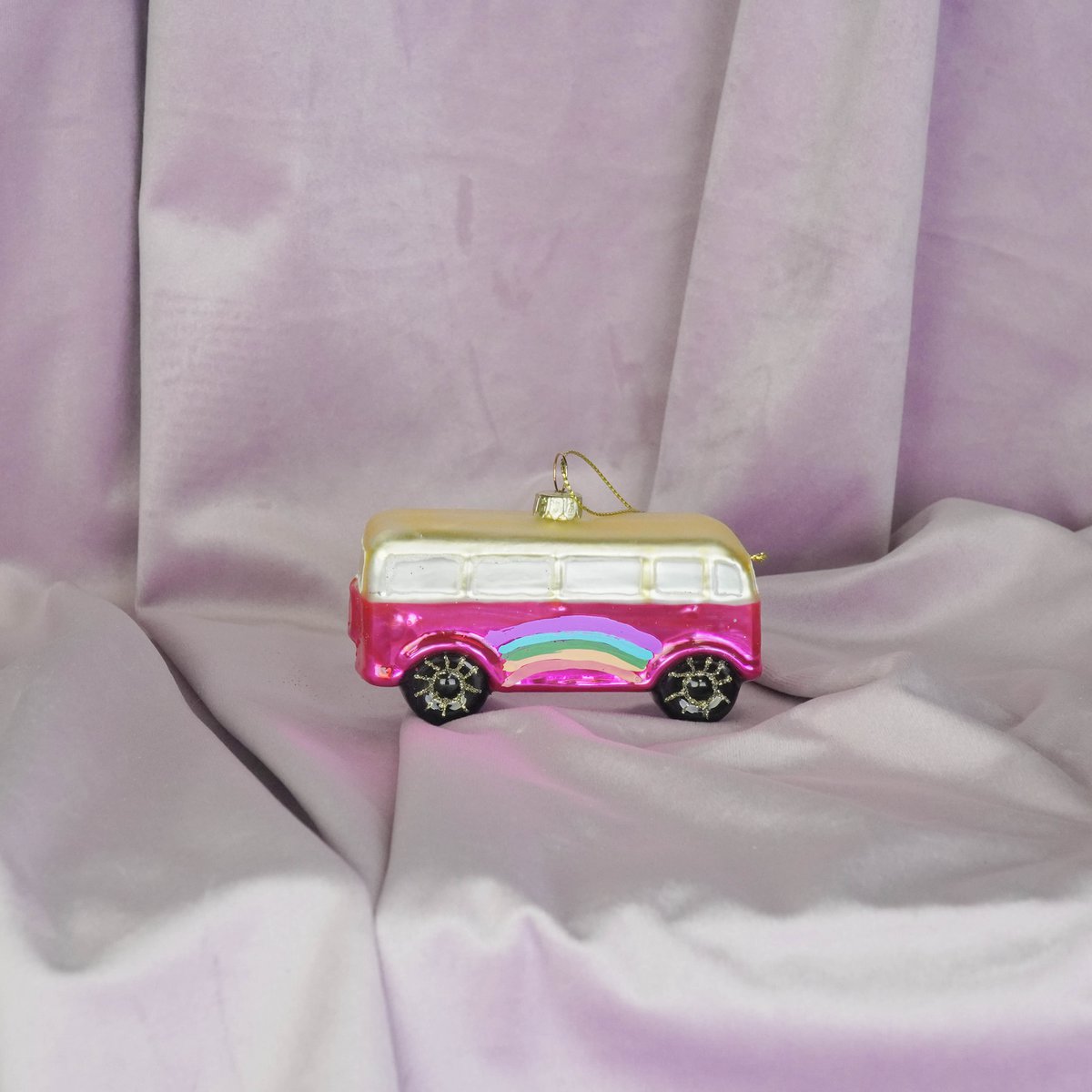 Ornament - Kersthanger -Hippie Bus -Roze - 9,5x4x5,5cm