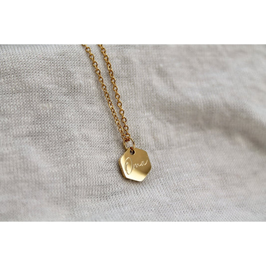 Ketting Oma Gravure Bedeltje - Goud