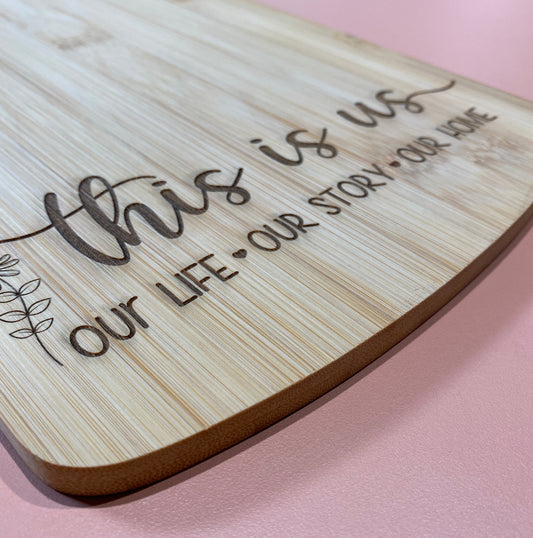 Bamboe snijplank – This is us - 40 cm