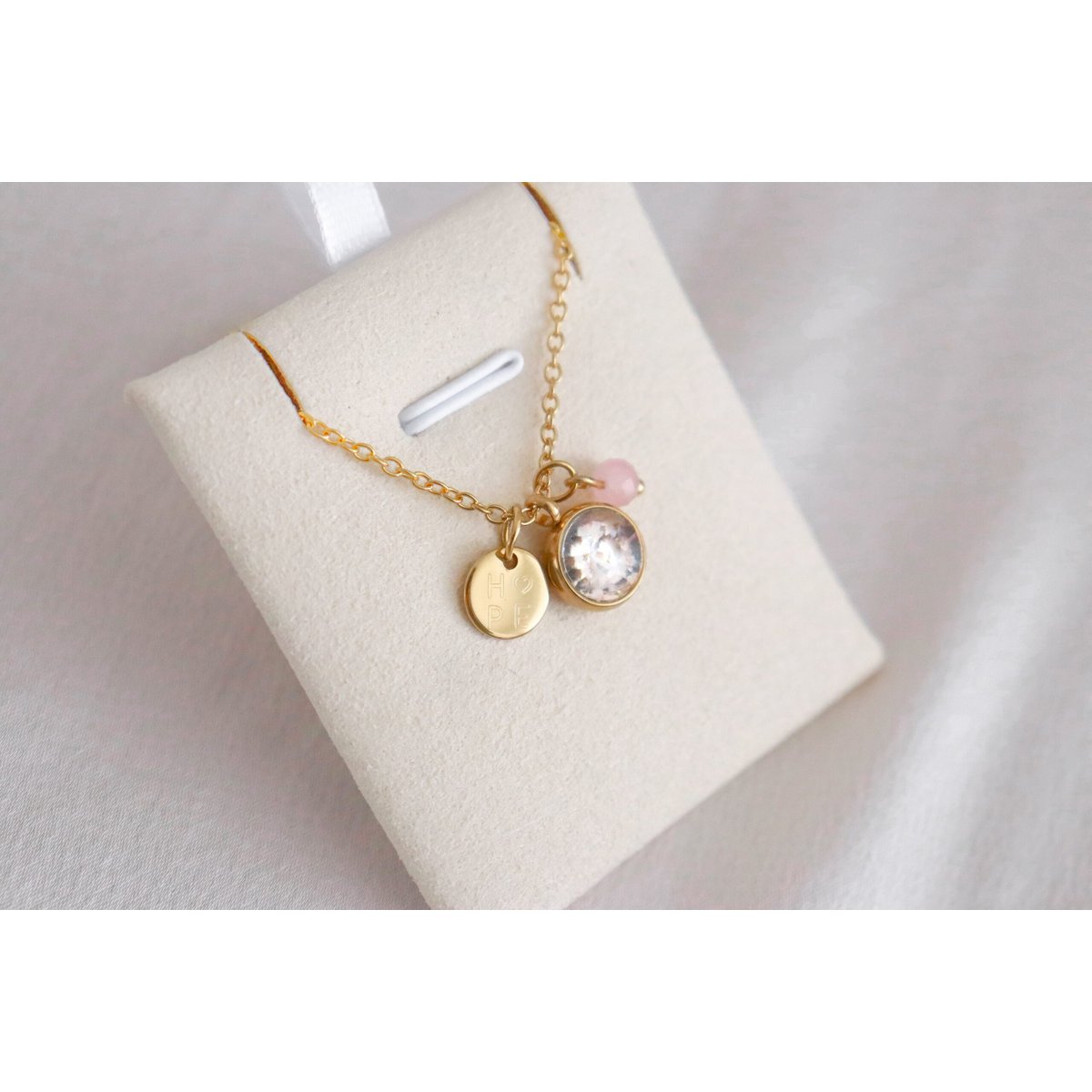 Hoop & Rozenkwarts Ketting - Goud
